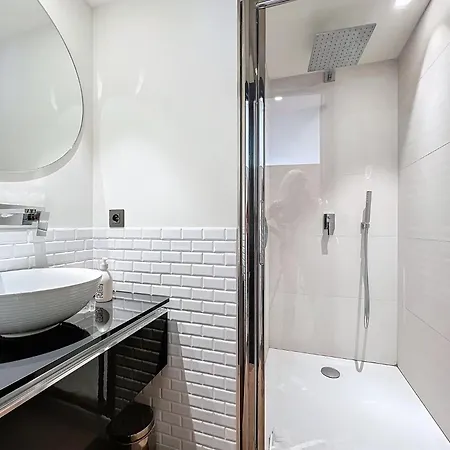 Apartment 3p Between Croisette Beaches And Antibes Street