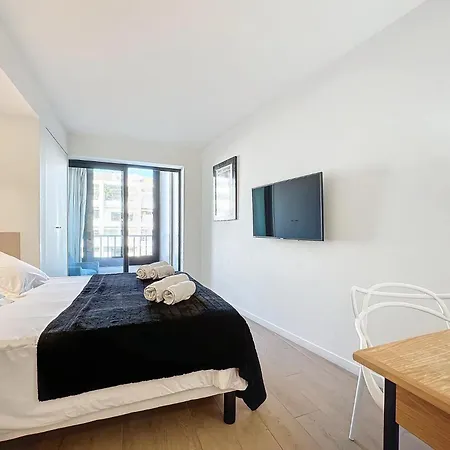 Apartment 3p Between Croisette Beaches And Antibes Street Cannes